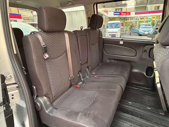 セレナ 2.0 20X S-HYBRID 純正メモリーナビバックモニター AUTOエアコン i-stop リアカメラ 取説&記録簿 寒冷地仕様 1オーナー ETC スマートキー キーレスエントリー メモリーナビ パワーウィンドウ PS 運転席エアバッグ ABS ナビTV(11枚目)