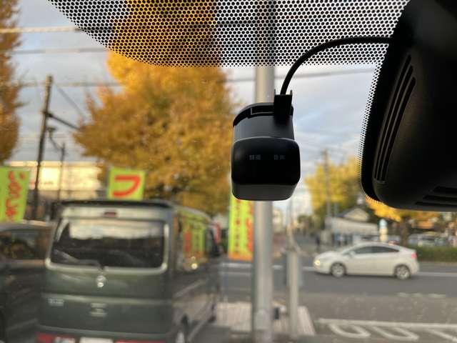 セレナ １．２　ｅ－ＰＯＷＥＲ　ハイウェイスター　Ｖ　純正大型画面ナビプロパイロットＡＶＭ　３６０°カメラ　エマジェンシーブレーキ　１オナ　スマキー　ＬＥＤ　レーンアシスト　点検記録簿付　ＥＴＣ　ドラレコ　Ａストップ　イモビ　フルオートエアコン　アルミホイール　エアバック　メモリーナビ（11枚目）