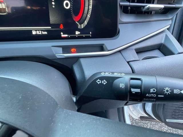 オーラ 1.2 G NCナビアラウンドビューモニターBOSE 自動(被害軽減)ブレーキ LED LKA サイドカメラ ETC カーテンエアバッグ イモビライザー アルミホイール インテリジェントキー パワーウィンドウ ワンオーナー フルオートエアコン ナビTV(10枚目)