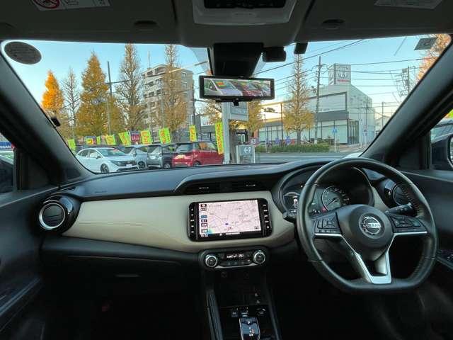 キックス １．２　Ｘ　ツートーン　インテリアエディション　（ｅ－ＰＯＷＥＲ）　純正大型画面ナビアラウンドビューモニター　レーダークルーズ　被害軽減ブレーキ　ＬＥＤヘッドライト　アラウンドビューモニター　インテリジェントキー　ドラレコ　アイドリングストップ　ＥＴＣ　メモリ－ナビ　エアコン　パワステ　キーレス　ＡＢＳ（4枚目）