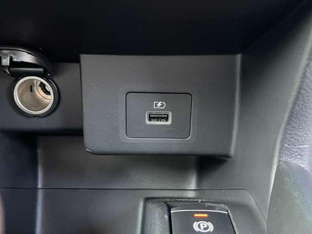 キックス １．２　Ｘ　ツートーン　インテリアエディション　（ｅ－ＰＯＷＥＲ）　純正大型画面ナビアラウンドビューモニター　レーダークルーズ　被害軽減ブレーキ　ＬＥＤヘッドライト　アラウンドビューモニター　インテリジェントキー　ドラレコ　アイドリングストップ　ＥＴＣ　メモリ－ナビ　エアコン　パワステ　キーレス　ＡＢＳ（13枚目）