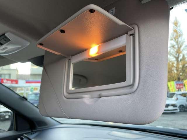 キックス １．２　Ｘ　ツートーン　インテリアエディション　（ｅ－ＰＯＷＥＲ）　純正大型画面ナビアラウンドビューモニター　レーダークルーズ　被害軽減ブレーキ　ＬＥＤヘッドライト　アラウンドビューモニター　インテリジェントキー　ドラレコ　アイドリングストップ　ＥＴＣ　メモリ－ナビ　エアコン　パワステ　キーレス　ＡＢＳ（15枚目）