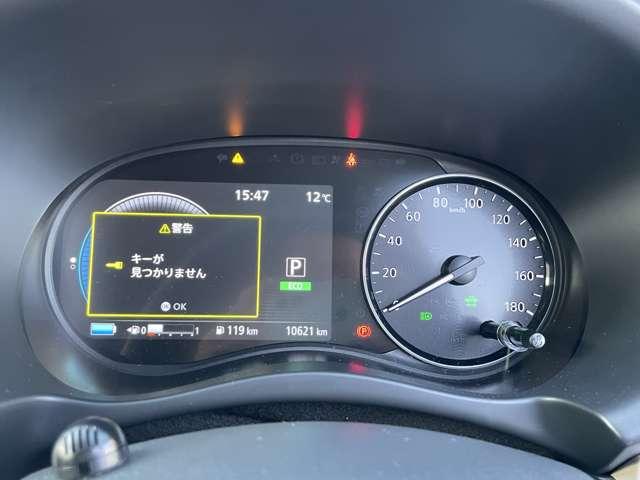 キックス １．２　Ｘ　ツートーン　インテリアエディション　（ｅ－ＰＯＷＥＲ）　純正大型画面ナビアラウンドビューモニター　レーダークルーズ　被害軽減ブレーキ　ＬＥＤヘッドライト　アラウンドビューモニター　インテリジェントキー　ドラレコ　アイドリングストップ　ＥＴＣ　メモリ－ナビ　エアコン　パワステ　キーレス　ＡＢＳ（16枚目）