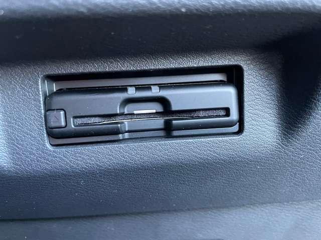 キックス １．２　Ｘ　ツートーン　インテリアエディション　（ｅ－ＰＯＷＥＲ）　純正大型画面ナビＡＶＭプロパイロット　レーダークルーズ　被害軽減ブレーキ　ＬＥＤヘッドライト　アラウンドビューモニター　インテリジェントキー　ドラレコ　アイドリングストップ　ＥＴＣ　メモリ－ナビ　エアコン　パワステ　キーレス　ＡＢＳ（9枚目）