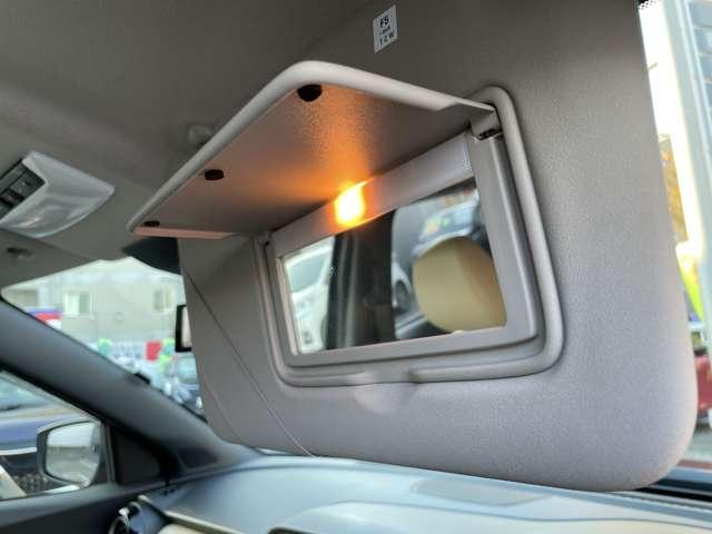 キックス １．２　Ｘ　ツートーン　インテリアエディション　（ｅ－ＰＯＷＥＲ）　純正大型画面ナビＡＶＭプロパイロット　レーダークルーズ　被害軽減ブレーキ　ＬＥＤヘッドライト　アラウンドビューモニター　インテリジェントキー　ドラレコ　アイドリングストップ　ＥＴＣ　メモリ－ナビ　エアコン　パワステ　キーレス　ＡＢＳ（19枚目）