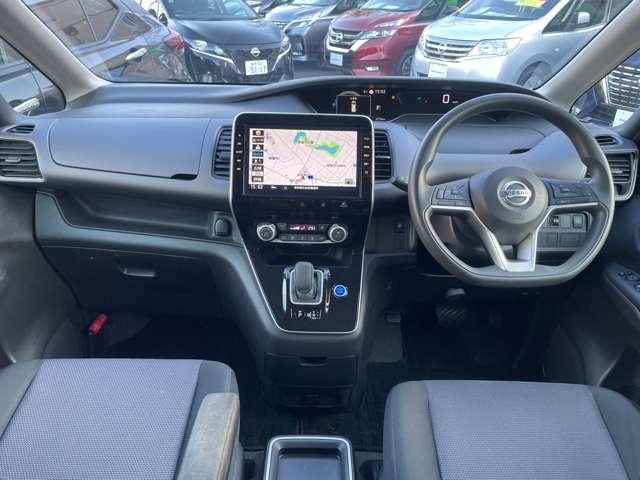 セレナ 1.2 e-POWER X 純正大型画面ナビバックモニター エマ-ジェンシ-ブレ-キ ドライブレコーダー オートクルーズコントロール 全周囲カメラ ワンオーナー スマートキー ETC オートエアコン メモリーナビ ナビTV レーンキープアシスト(4枚目)
