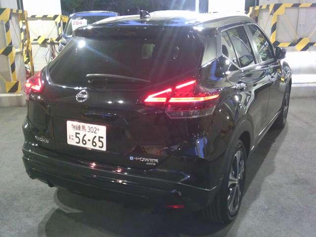 キックス １．２　Ｘ　ＦＯＵＲ　（ｅ－ＰＯＷＥＲ）４ＷＤシートヒーター　ナビＴＶ　ＬＥＤライト　踏み間違い防止　アラウンドビュ－　ＥＴＣ　盗難防止システム　車線逸脱警報　インテリキー　バックモニター　ワンオーナー　オートエアコン　４ＷＤ　アルミホイール　メモリーナビ（2枚目）