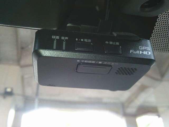 ノート 1.2 e-POWER X ナビTVアラウンドビューMDレコ 360°カメラ 記録簿付 Rカメラ 運転席助手席エアバック AUTOエアコン 1オーナー 盗難防止システム ナビTV サイドカメラ 運転席エアバッグ キーレスエントリー ドラレコ ETC車載器 ABS(12枚目)