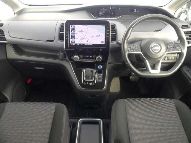 セレナ １．２　ｅ－ＰＯＷＥＲ　ハイウェイスター　Ｖ　純正大画面ナビプロパイ後席モニターＡＶＭ　３６０°カメラ　エマジェンシーブレーキ　１オナ　スマキー　バックカメラ　点検記録簿付　ＥＴＣ　ドラレコ　イモビ　フルオートエアコン　アルミホイール　エアバック　メモリーナビ　キーフリー　ナビＴＶ（3枚目）