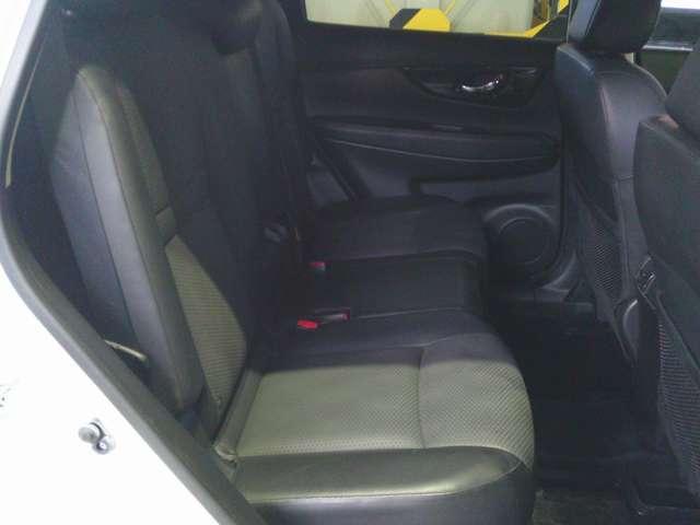 エクストレイル 2.0 20Xi Vセレクション 2列車 4WD 踏み間違い防止 盗難防止 全周囲モニター オールモード4WD レーダークルーズ ETC 1オナ アルミ メモリーナビ スマートキー バックモニター ABS オートエアコン ナビTV ドラレコ(18枚目)