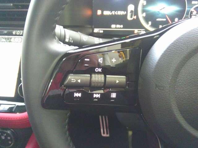 フェアレディZ 3.0 バージョン ST M純正コネクトナビTV BOSE 衝突軽減システム レーンキープ オートクルーズ Bモニタ 盗難防止システム ワンオーナ 本革シート アルミホイール LEDヘッドライト ナビTV スマートキー ETC キーレス オートエアコン 試乗車(10枚目)