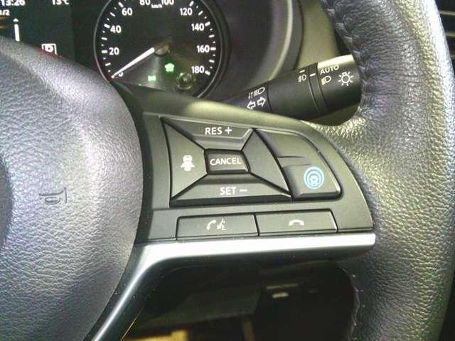 キックス 1.2 X FOUR (e-POWER)4WDシートヒーター ナビTV LEDライト 踏み間違い防止 アラウンドビュ- 試乗車UP ETC 盗難防止システム 車線逸脱警報 インテリキー バックモニター ワンオーナー オートエアコン 4WD アルミホイール(12枚目)