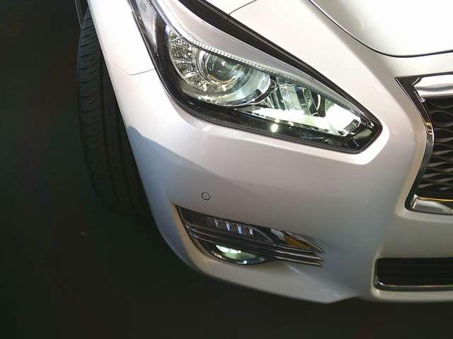 ＬＥＤヘッドライトが装備されております。