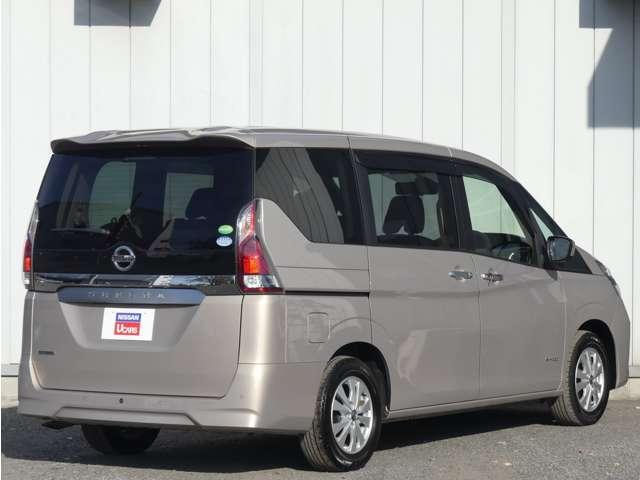 セレナ ２．０　Ｇ　純正大画面ナビＴＶスマートルームミラーＥＴＣ　スマートキー　バックカメラ　ＥＴＣ　ドライブレコーダー　アルミホイール　記録簿　オートエアコン　メモリーナビ　ナビＴＶ　パワーウインドウ　盗難防止システム　アラウンドモニタ　左右オートスライド（2枚目）