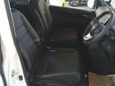 使いやすく見やすい運転席周り