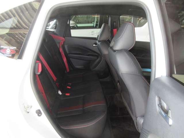 オーラ ニスモ　１．２　ＮＩＳＭＯ　◇プロパイロット◇ＮＣナビ◇アラウンドビューモニター◇スマートルームミラー◇シート・ステアリングヒーター◇ＬＥＤライト◇ＥＴＣ２．０◇寒冷地仕様◇（14枚目）