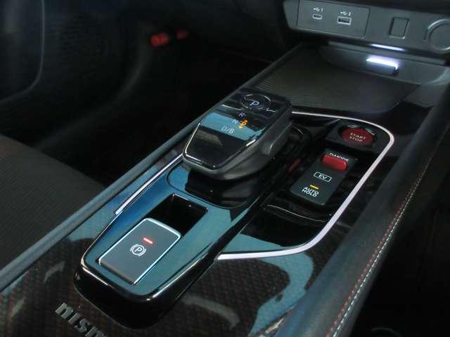 オーラ ニスモ　１．２　ＮＩＳＭＯ　◇プロパイロット◇ＮＣナビ◇アラウンドビューモニター◇スマートルームミラー◇シート・ステアリングヒーター◇ＬＥＤライト◇ＥＴＣ２．０◇寒冷地仕様◇（32枚目）