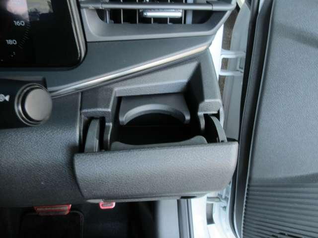 オーラ ニスモ　１．２　ＮＩＳＭＯ　◇プロパイロット◇ＮＣナビ◇アラウンドビューモニター◇スマートルームミラー◇シート・ステアリングヒーター◇ＬＥＤライト◇ＥＴＣ２．０◇寒冷地仕様◇（48枚目）