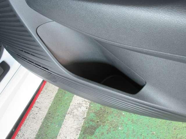 オーラ ニスモ　１．２　ＮＩＳＭＯ　◇プロパイロット◇ＮＣナビ◇アラウンドビューモニター◇スマートルームミラー◇シート・ステアリングヒーター◇ＬＥＤライト◇ＥＴＣ２．０◇寒冷地仕様◇（59枚目）