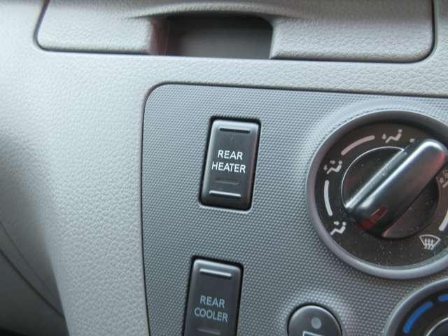ＮＶ３５０キャラバンバン 　雹による凹み　　現状◇メモリーナビ（ＭＪ１２０Ｄ－Ｗ）◇アラウンドビューモニター◇車いすリフター◇オートステップ◇（25枚目）