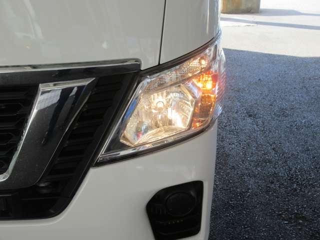 ＮＶ３５０キャラバンバン 　雹による凹み　　現状◇メモリーナビ（ＭＪ１２０Ｄ－Ｗ）◇アラウンドビューモニター◇車いすリフター◇オートステップ◇（35枚目）