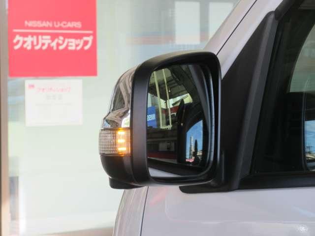 ＮＶ３５０キャラバンバン 　雹による凹み　　現状◇メモリーナビ（ＭＪ１２０Ｄ－Ｗ）◇アラウンドビューモニター◇車いすリフター◇オートステップ◇（51枚目）