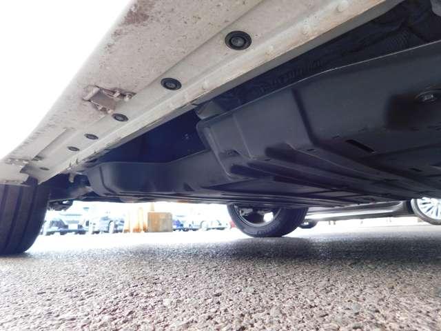 リーフ e+ G ◇プロパイロット◇専用メモリーナビ◇アラウンドビューモニター◇本革シート◇BOSEサウンドシステム◇シート・ステアリングヒーター◇寒冷地仕様◇(70枚目)