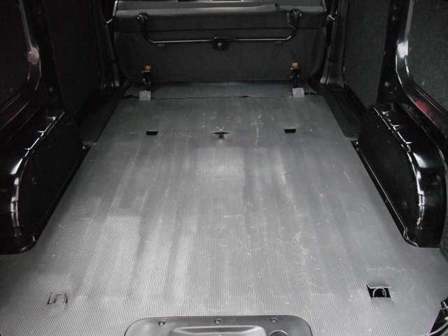 NV200バネットバン DX 1.6 DX リモコンキー・右リヤサスペンションメンバー交換歴あり・天張りあり・ワンオーナー(10枚目)