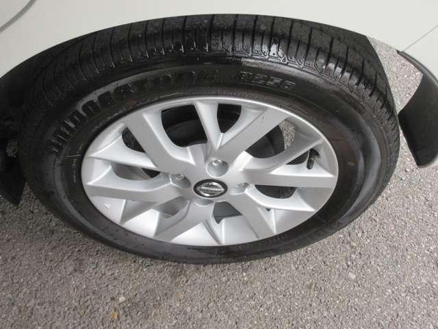 左リヤタイヤ画像です、。