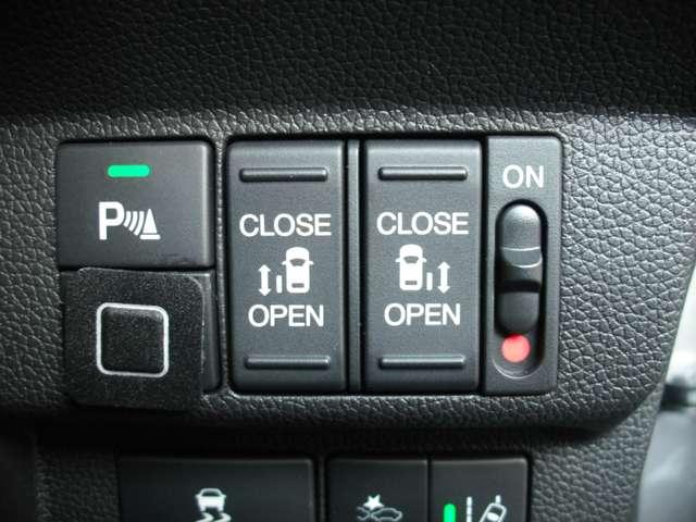 フリード Ｇ・ホンダセンシング　１．５　Ｇ　ホンダセンシング　◇メモリーナビ（ＣＮ－ＲＥ０４Ｄ）◇バックモニター◇両側パワースライドドア◇ドライブレコーダー◇ＬＥＤライト◇（7枚目）