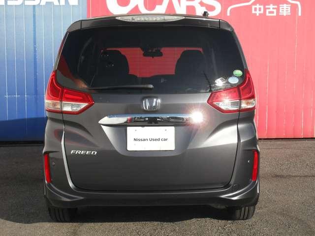 フリード Ｇ・ホンダセンシング　１．５　Ｇ　ホンダセンシング　◇メモリーナビ（ＣＮ－ＲＥ０４Ｄ）◇バックモニター◇両側パワースライドドア◇ドライブレコーダー◇ＬＥＤライト◇（19枚目）