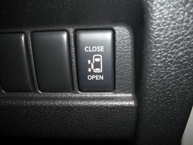 NV350キャラバンバン 2.0 プレミアムGX ブラックギア ロングボディ ◇メモリーナビ(MJ320D-W)◇アラウンドビューモニター◇左側オートスライドドア◇リヤヒーター・クーラー◇LEDライト◇ドライブレコーダー◇(7枚目)