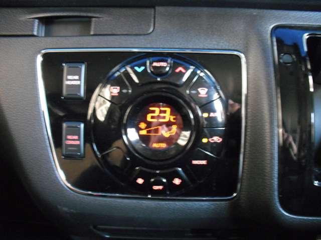 NV350キャラバンバン 2.0 プレミアムGX ブラックギア ロングボディ ◇メモリーナビ(MJ320D-W)◇アラウンドビューモニター◇左側オートスライドドア◇リヤヒーター・クーラー◇LEDライト◇ドライブレコーダー◇(25枚目)