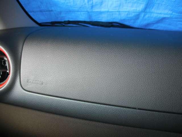 NV350キャラバンバン 2.0 プレミアムGX ブラックギア ロングボディ ◇メモリーナビ(MJ320D-W)◇アラウンドビューモニター◇左側オートスライドドア◇リヤヒーター・クーラー◇LEDライト◇ドライブレコーダー◇(27枚目)