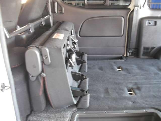 NV350キャラバンバン 2.0 プレミアムGX ブラックギア ロングボディ ◇メモリーナビ(MJ320D-W)◇アラウンドビューモニター◇左側オートスライドドア◇リヤヒーター・クーラー◇LEDライト◇ドライブレコーダー◇(44枚目)