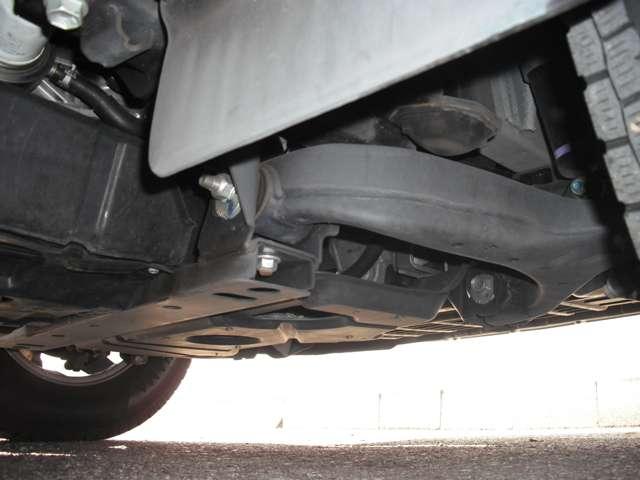 NV350キャラバンバン 2.0 プレミアムGX ブラックギア ロングボディ ◇メモリーナビ(MJ320D-W)◇アラウンドビューモニター◇左側オートスライドドア◇リヤヒーター・クーラー◇LEDライト◇ドライブレコーダー◇(52枚目)