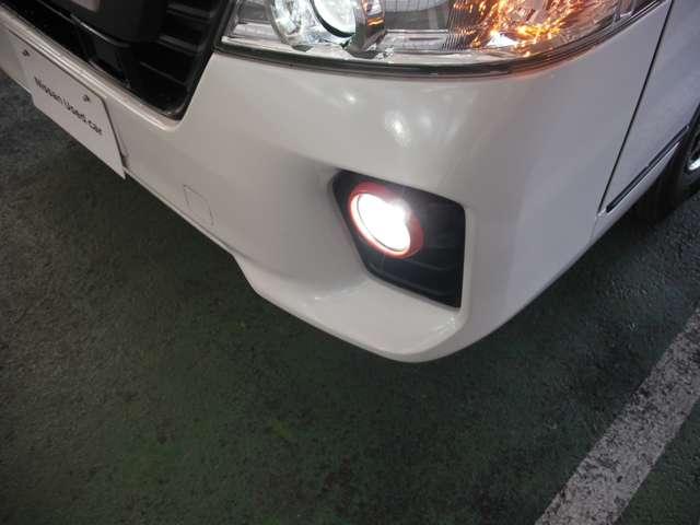 NV350キャラバンバン 2.0 プレミアムGX ブラックギア ロングボディ ◇メモリーナビ(MJ320D-W)◇アラウンドビューモニター◇左側オートスライドドア◇リヤヒーター・クーラー◇LEDライト◇ドライブレコーダー◇(62枚目)