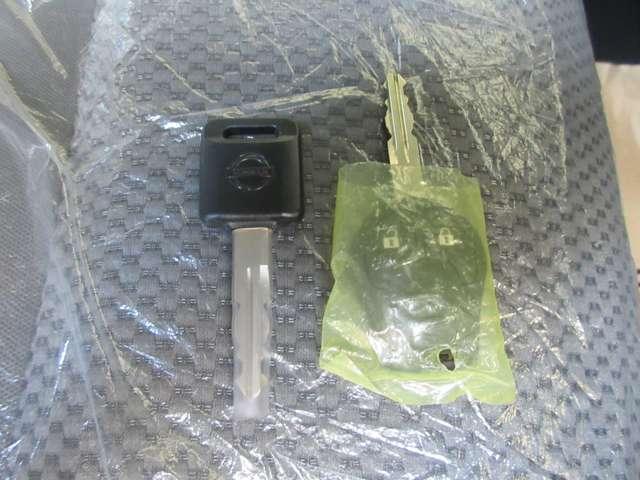 キャラバン ロングDX 2.4 DX ロングボディ ディーゼルターボ ◇雹害車輛◇リモコンキー◇バックモニター◇(5枚目)