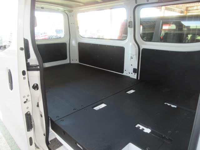キャラバン ロングDX 2.4 DX ロングボディ ディーゼルターボ ◇雹害車輛◇リモコンキー◇バックモニター◇(15枚目)