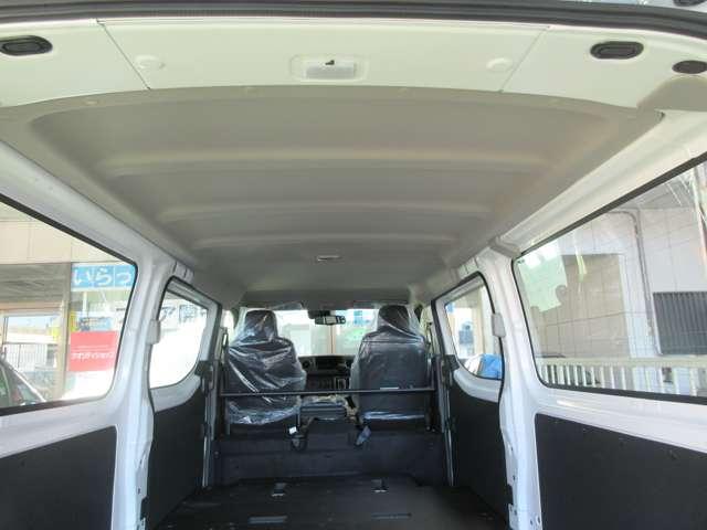 キャラバン ロングDX 2.4 DX ロングボディ ディーゼルターボ ◇雹害車輛◇リモコンキー◇バックモニター◇(32枚目)