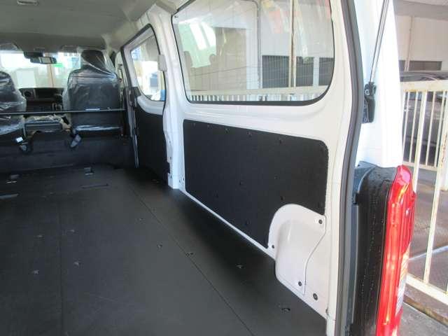 キャラバン ロングDX 2.4 DX ロングボディ ディーゼルターボ ◇雹害車輛◇リモコンキー◇バックモニター◇(33枚目)