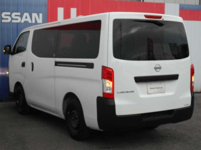 キャラバン ロングＤＸ　２．０　ＤＸ　ロングボディ　◇雹害車輛未使用車◇アラウンドビューモニター◇スマートルームミラー◇電動電動格納式ドアミラー◇リモコンキー◇現車確認願います。（22枚目）