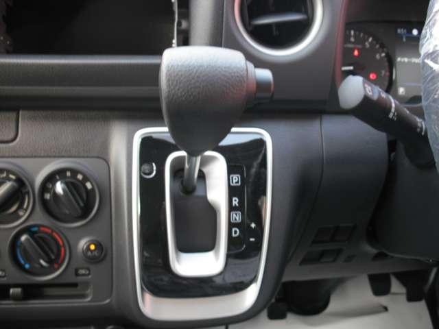 キャラバン ロングＤＸ　２．０　ＤＸ　ロングボディ　◇雹害車輛未使用車◇アラウンドビューモニター◇スマートルームミラー◇電動電動格納式ドアミラー◇リモコンキー◇現車確認願います。（24枚目）