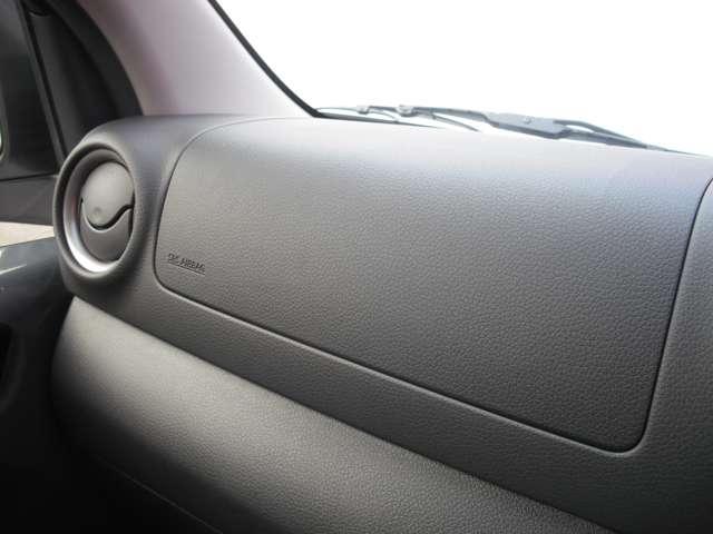 キャラバン ロングＤＸ　２．０　ＤＸ　ロングボディ　◇雹害車輛未使用車◇アラウンドビューモニター◇スマートルームミラー◇電動電動格納式ドアミラー◇リモコンキー◇現車確認願います。（26枚目）