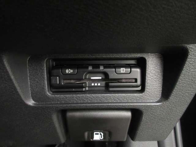 ノート Ｘ　１．２　Ｘ　◇レンタカー登録歴有◇プロパイロット◇メモリーナビ（ＭＭ２２３Ｄ－Ｌｅ）◇アラウンドビューモニター◇スマートルームミラー◇ＬＥＤライト◇ＥＴＣ◇（12枚目）