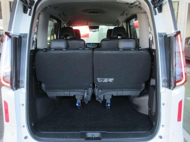 セレナ ハイウェイスターＶ　２．０　ハイウェイスターＶ　◇プロパイロット◇ＮＣナビ◇アラウンドビューモニター◇スマートルームミラー◇両側オートスライドドア◇前後ドライブレコーダー◇ＬＥＤライト◇ＥＴＣ２．０◇（15枚目）