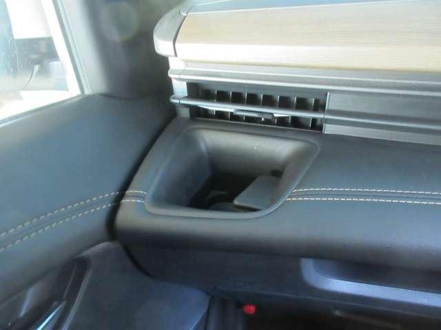 セレナ ハイウェイスターＶ　２．０　ハイウェイスターＶ　◇プロパイロット◇ＮＣナビ◇アラウンドビューモニター◇スマートルームミラー◇両側オートスライドドア◇前後ドライブレコーダー◇ＬＥＤライト◇ＥＴＣ２．０◇（38枚目）