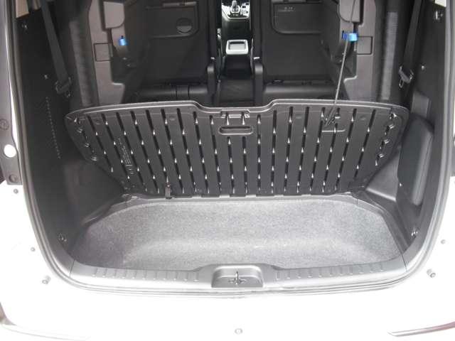 セレナ ｅ－パワー　ハイウェイスターＶ　１．２　ｅ－ＰＯＷＥＲ　ハイウェイスターＶ　プロパイロット◇メモリーナビ（ＭＭ５１２Ｄ－Ｌ◇アラウンドビューモニター◇両側オートスライド◇シート・ステアリングヒーター◇ドライブレコーダー◇（62枚目）