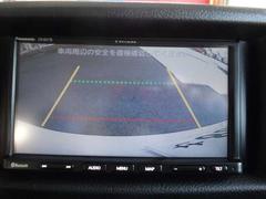 バックモニター　シフトレバーを「Ｒ」位置にすると、自動的に後方の画像を表示します。車庫入れなどでバックする際に後方確認ができて便利です。 5