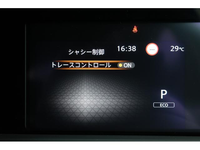 ノート １．２　Ｘ　ナビＴＶ　ＡＶＭ　ＬＥＤ　ドラレコ　リアカメラ　衝突被害軽減ブレ－キ　全方位カメラ　ＥＴＣ付　ＬＥＤヘッドライト　レーンアシスト　インテリジェントキー　ワンオーナー　ドラレコ　アイドリングストップ　整備記録簿　盗難防止システム　ＴＶナビ（27枚目）